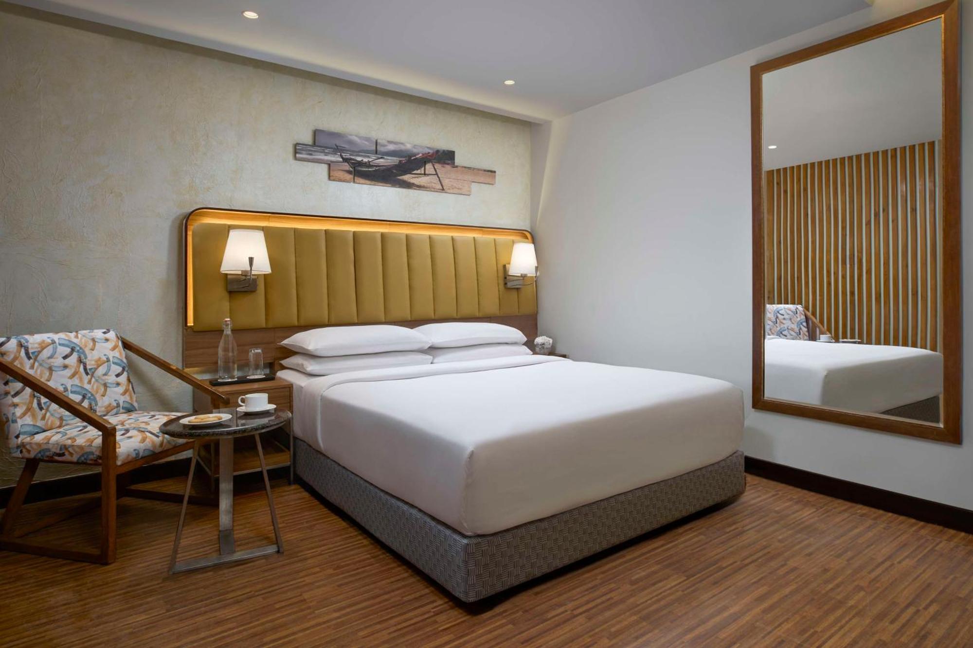 Park Inn By Radisson Goa Candolim Exterior foto